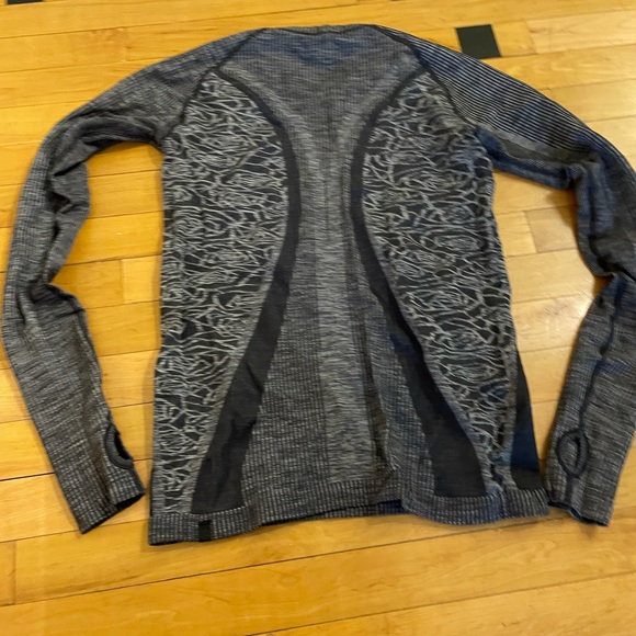 Limited edition run swiftly - Picture 2 of 3